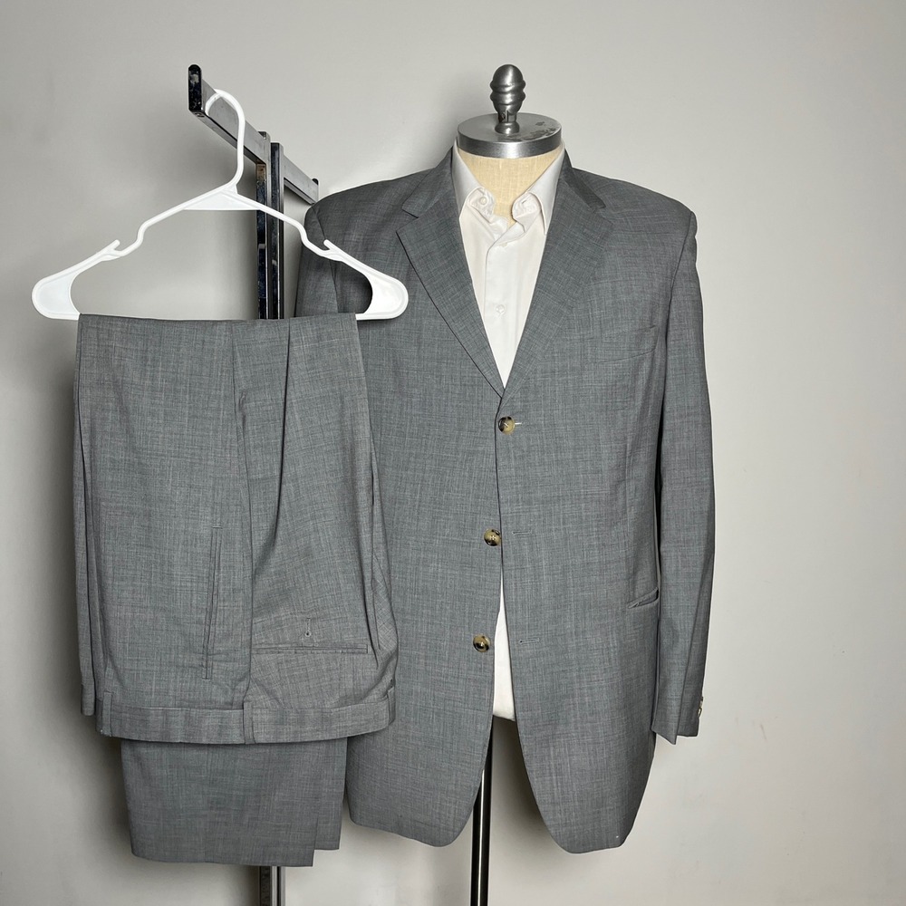 Hugo Boss Suit Mens 44L 35x32 Grey Solid Wool 3-Button Notch Lapel Business